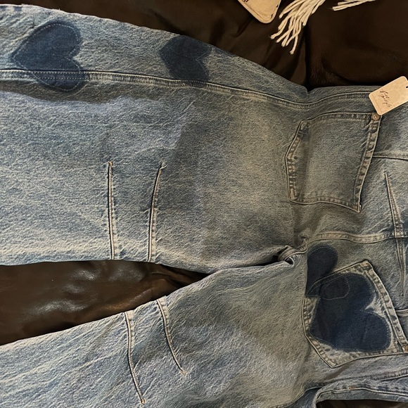 We the free good luck heart jeans by Free People in size 28 - Picture 5 of 7